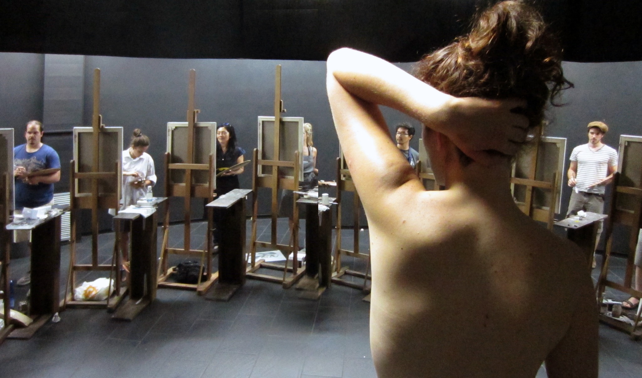 Life Drawing — Learn from Each Other & AI